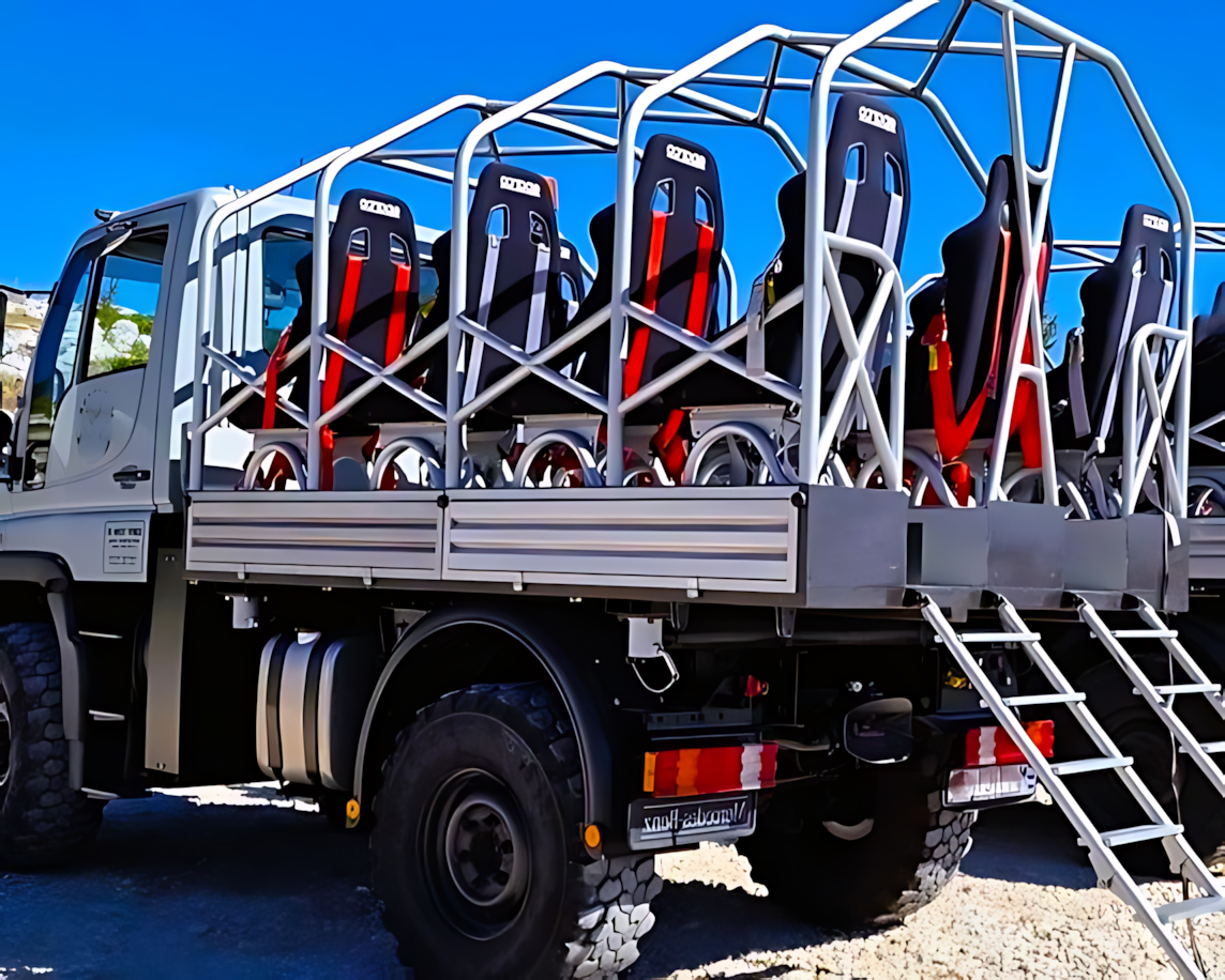 PREMIUM EXPERIENCE TRANSFER - HVAR BY UNIMOG